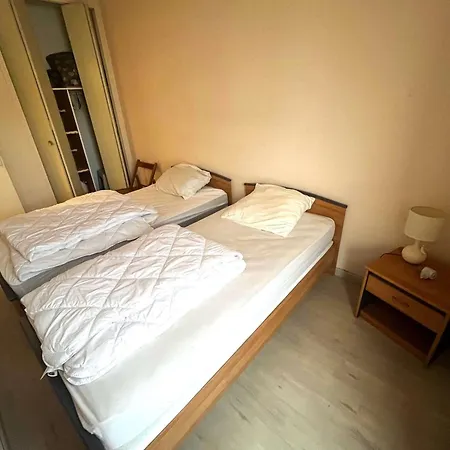 Spacieux T3 Au Centre Port, Avec Piscine, Cap D'agde - Fr-1-607-10 Apartament