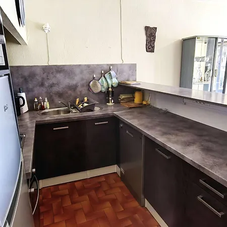Apartamento Spacieux T3 Avec Piscine Et Parking Pres Du Port - Fr-1-607-10