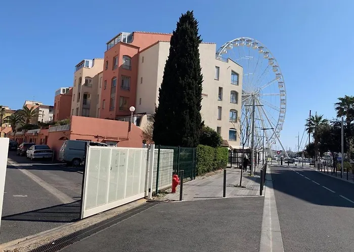 Spacieux T3 Au Centre Port, Avec Piscine, Cap D'agde - Fr-1-607-10 Apartman Agde