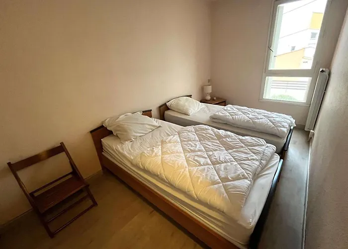 Spacieux T3 Au Centre Port, Avec Piscine, Cap D'agde - Fr-1-607-10 Apartman Agde