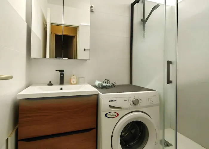 Spacieux T3 Au Centre Port, Avec Piscine, Cap D'agde - Fr-1-607-10 Apartman